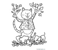 Кот и осенние листья